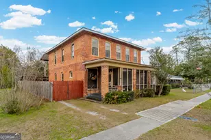 212 Butler St, Waycross, GA 31501 - Photo 1