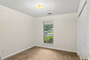 1010 Canton Ct, Hinesville, GA 31313 - Photo 10