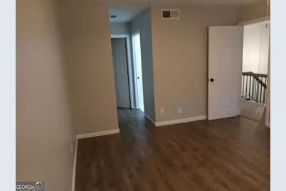 8586 Creekwood Way, Jonesboro, GA 30238 - Photo 12