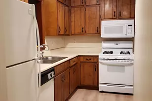 5871 N Castlegate Dr, Atlanta, GA 30349 - Photo 6