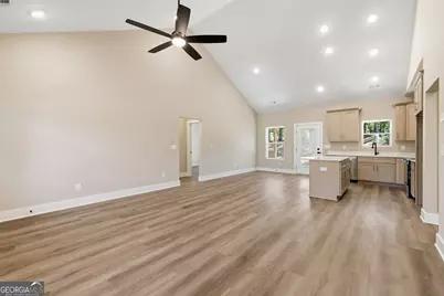 180 Edwards Road, Clarkesville, GA 30523 - Photo 4