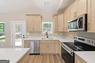 180 Edwards Road, Clarkesville, GA 30523 - Photo 10