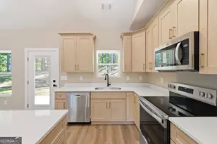 180 Edwards Rd, Clarkesville, GA 30523 - Photo 10