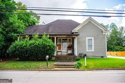 201 Austin Avenue, Carrollton, GA 30117 - Photo 1