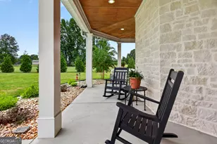 124 John C Hunter Rd, Sharpsburg, GA 30277 - Photo 6