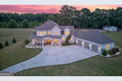 124 John C Hunter Road, Sharpsburg, GA 30277 - Photo 2