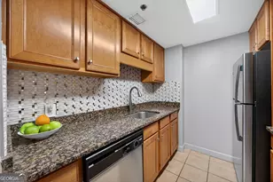 1280 W Peachtree Street NW, Atlanta, GA 30309 - Photo 10