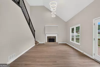 4432 Saddle Bend Trail, Snellville, GA 30039 - Photo 8