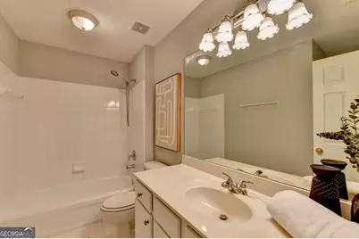 3545 Sentry View Trace, Suwanee, GA 30024 - Photo 38