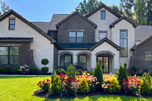 450 Vinings Walk, Fayetteville, GA 30214 - Photo 1