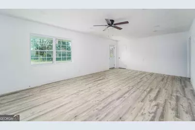 210 W Graham Street, McRae-Helena, GA 31055 - Photo 12