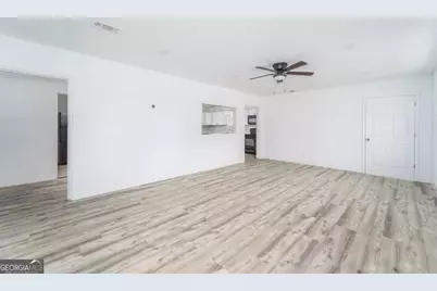 210 W Graham Street, McRae-Helena, GA 31055 - Photo 10
