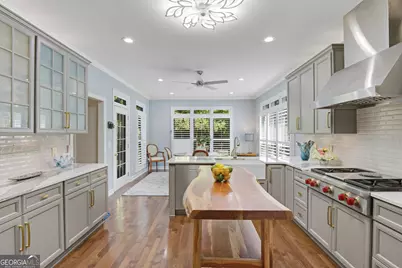 1048 Grantham Way SW, Marietta, GA 30064 - Photo 26