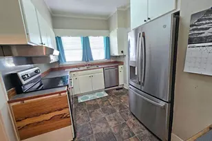 409 Joiner Ave, Nashville, GA 31639 - Photo 8