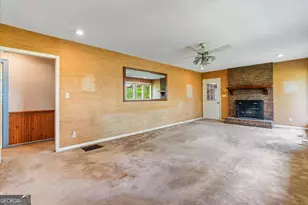 205 Mountain View Dr, Dalton, GA 30721 - Photo 10