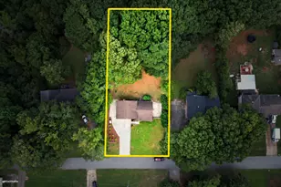 1042 Duke Dr SE, Conyers, GA 30013 - Photo 2