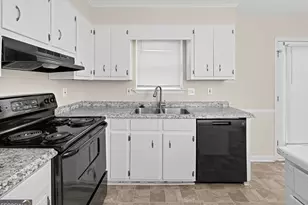 1856 Formosa Dr, Augusta, GA 30906 - Photo 12