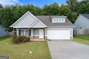 314 Highland Pointe Dr, Alto, GA 30510 - Photo 1