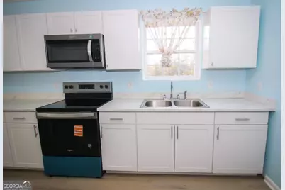 5674 Maiden Lane, Lula, GA 30554 - Photo 6