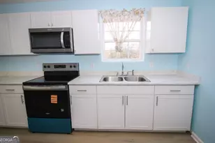 5674 Maiden Ln, Lula, GA 30554 - Photo 6