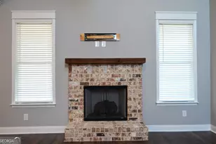 517 Capers Ln, Lizella, GA 31052 - Photo 4