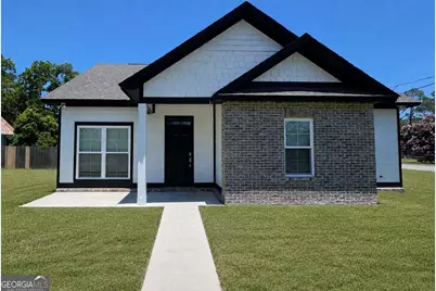 215 E Eighth Street, Adel, GA 31620 - Photo 2