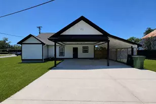 215 E 8th St, Adel, GA 31620 - Photo 32