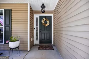 32 Meadows Creek Ln, Senoia, GA 30276 - Photo 4