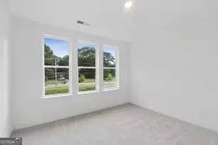 642 Memphis Dr, Scottdale, GA 30079 - Photo 12
