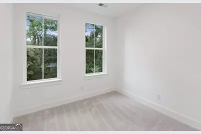 642 Memphis Drive, Scottdale, GA 30079 - Photo 18