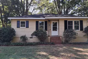 125 Lakeside Dr, Griffin, GA 30223 - Photo 1