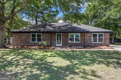 1016 Farr Court, Hinesville, GA 31313 - Photo 2
