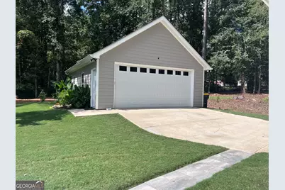 95 First Mannassas Way E, Sharpsburg, GA 30277 - Photo 2