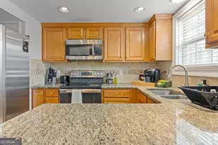 14 Villa Ct SE, Smyrna, GA 30080 - Photo 10