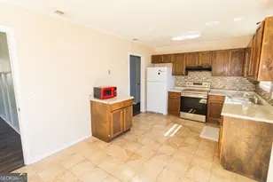 104 President Cir, Statesboro, GA 30458 - Photo 6