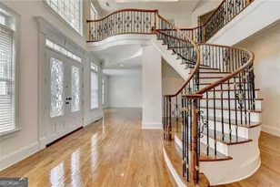 8280 Sentinae Chase Dr, Roswell, GA 30076 - Photo 8