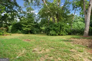 415 N 15th St, Griffin, GA 30223 - Photo 24
