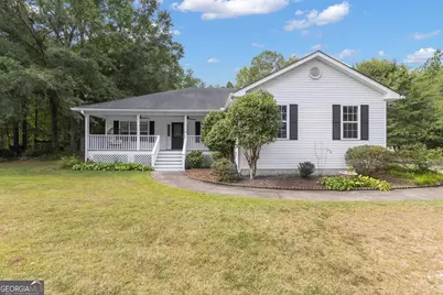 8 Melba Court, Senoia, GA 30276 - Photo 4