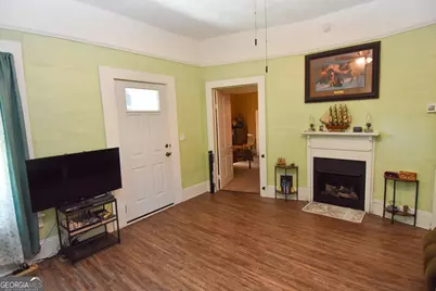 115 Lamar Street, Barnesville, GA 30204 - Photo 4