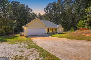10 Strickland Way, Lavonia, GA 30553 - Photo 1