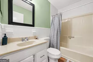 946 Fox Chase Ln, Riverdale, GA 30296 - Photo 16