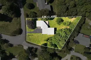 199 Sunrise Cir, Cornelia, GA 30531 - Photo 2