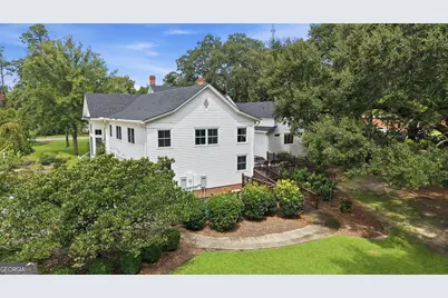309 S College Street, Twin City, GA 30471 - Photo 68