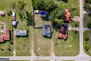 404 S Newcombe Ave, Donalsonville, GA 39845 - Photo 38