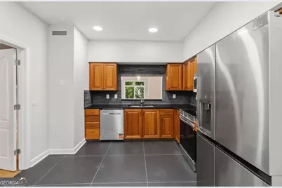 3475 Oak Valley Road #140, Atlanta, GA 30326 - Photo 26
