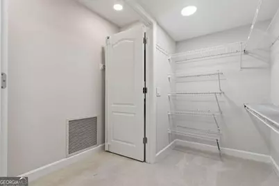 3475 Oak Valley Road #140, Atlanta, GA 30326 - Photo 20