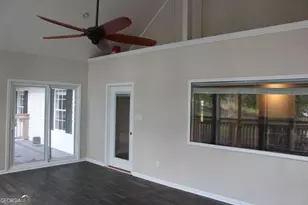 190 Roberts Point, Jackson, GA 30233 - Photo 14