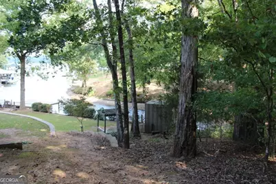 190 Roberts Point, Jackson, GA 30233 - Photo 10