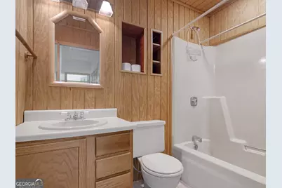 210 Roberts Point Road, Jackson, GA 30233 - Photo 46
