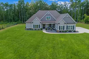 82 Riverstone Dr, Senoia, GA 30276 - Photo 2